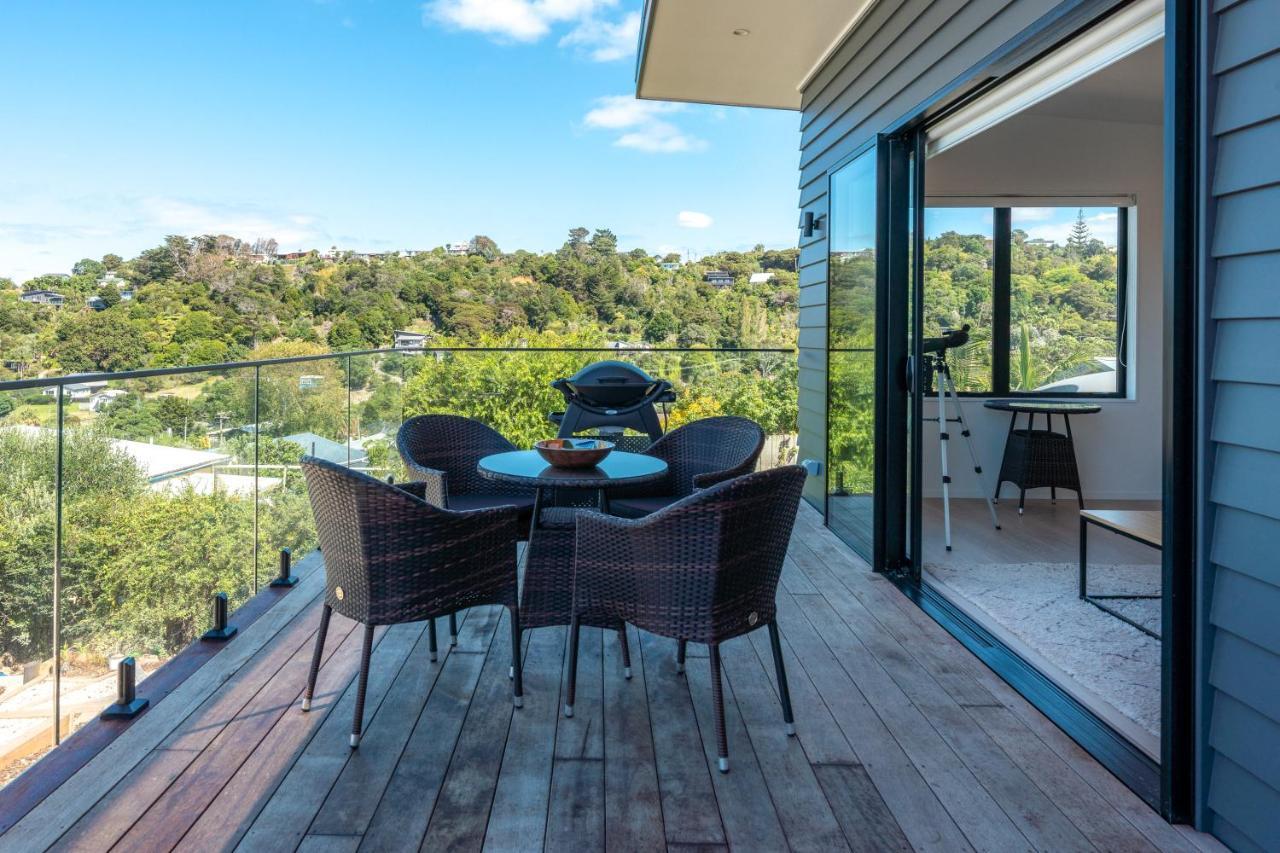 Luna Cottage. Stunning Ocean Views On Waiheke Oneroa Екстериор снимка